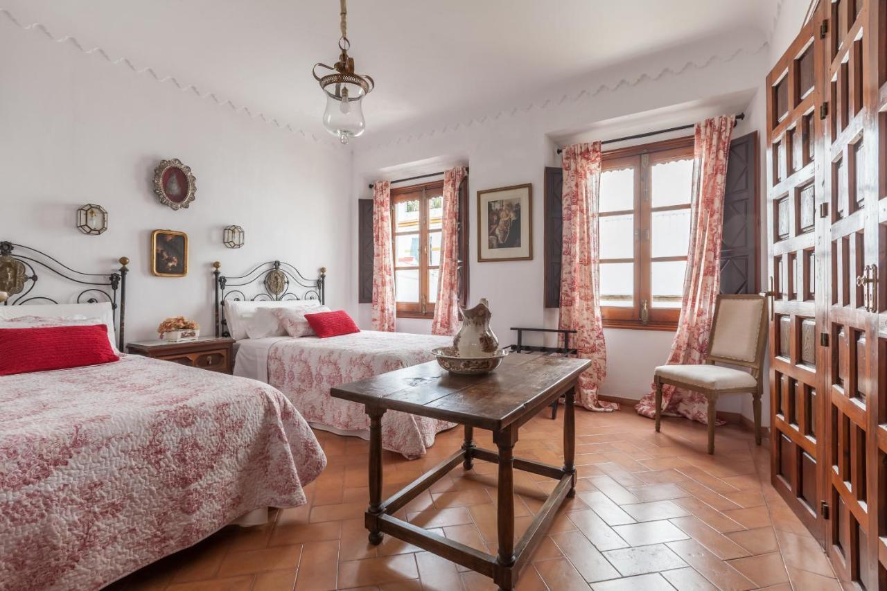 Villa Elvira, Exclusive Pool And Gardens In The Heart Of Sevilla Extérieur photo